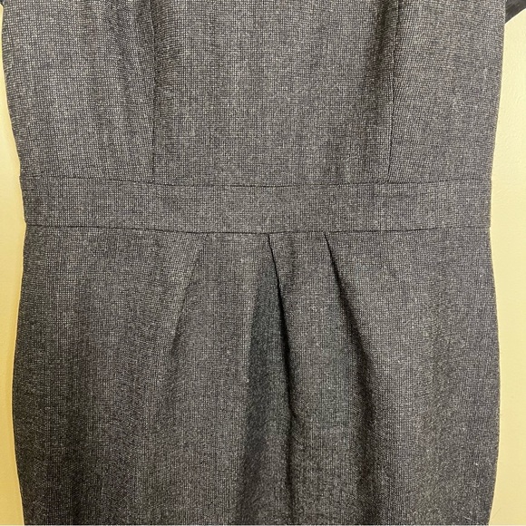 Banana Republic Charcoal Gray Wool Short Sleeve Career Sheath Dress Size 10 - Picture 6 of 14